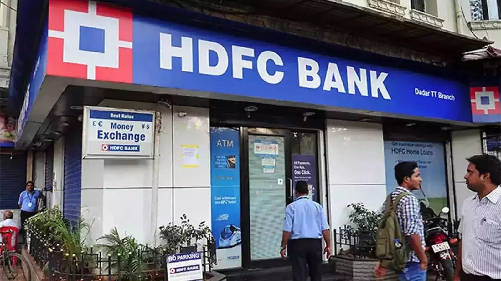 The HDFC Bank Governance Crisis: What We Know, What We Don’t, and Why It Matters
